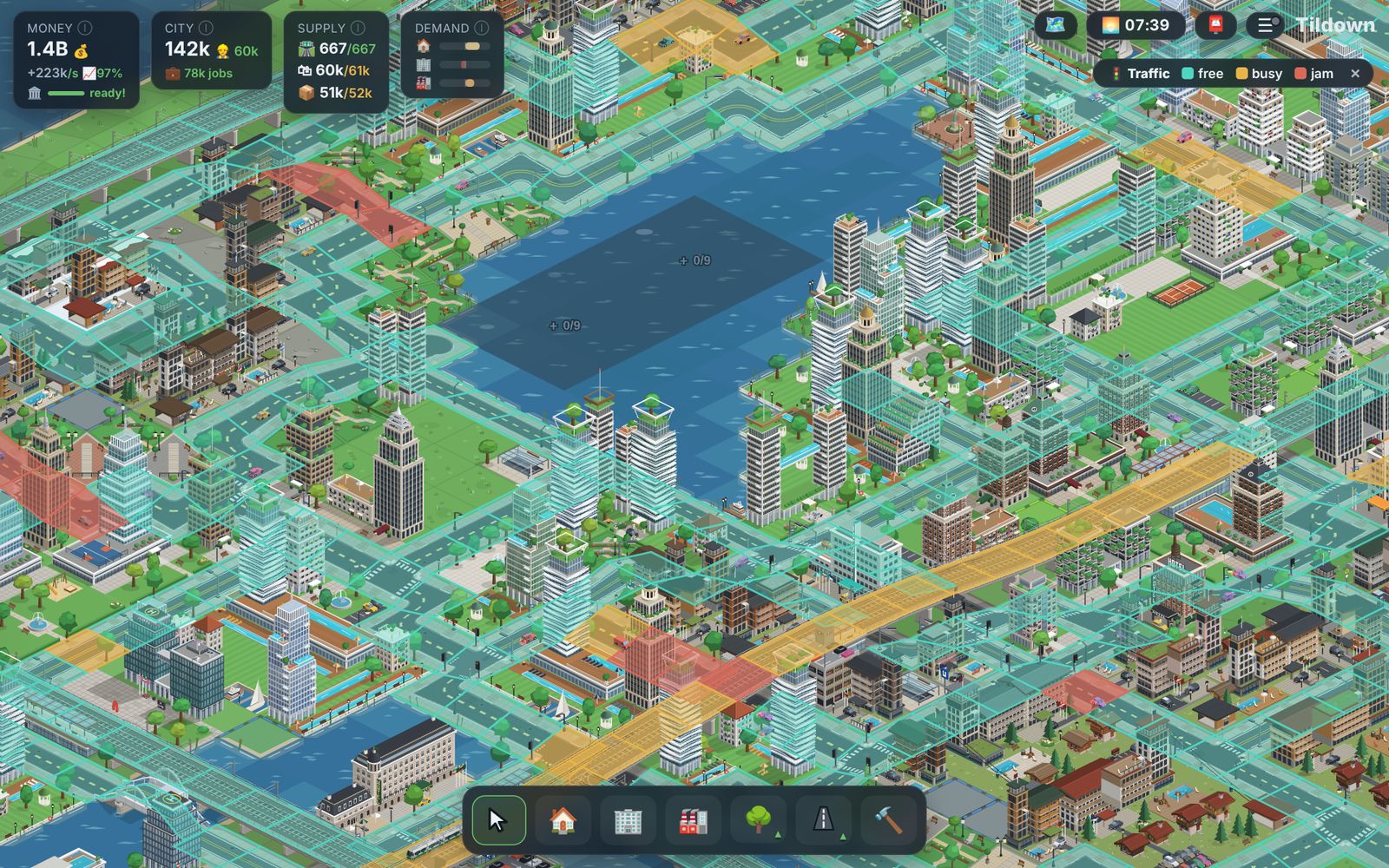 Traffic view: almost all roads teal, one main axis amber, a few spots red